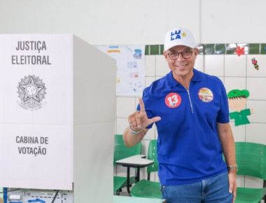 Fábio Mitidieri votando - Foto Ascom-Divulgação