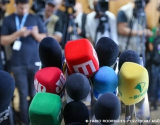 jornalistas em coletiva de imprensa - foto fabio rodrigues-pozzebom-agencia brasil
